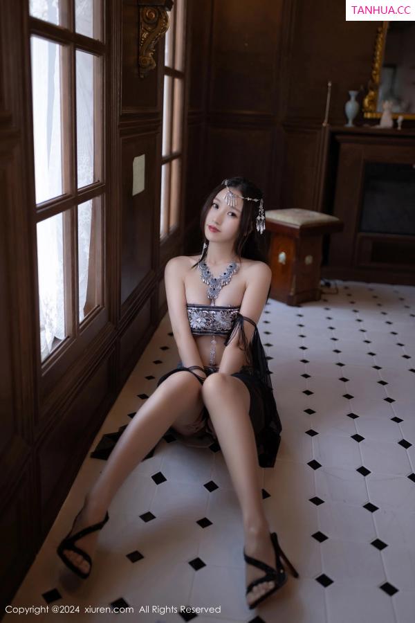   [XiuRen]高清写真图 2024.09.18 No.9172 杏子Yada 美臀性感第28张图片